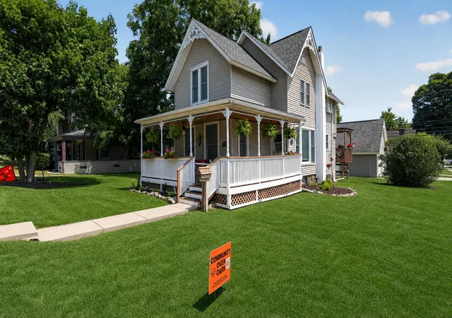 Photo 1 of Single family home for sale at 504 N Center St, Northville, MI 48167 | MLS# 81026040009 | Listing updated on 2026-08-21