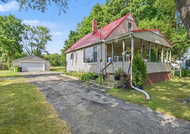 2nd image of 5454 Miller Rd, Swartz Creek, MI 48473 | MLS# 61050217016
