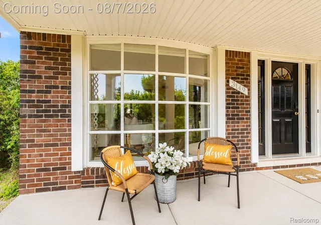 5th image of 3149 Tamarron Dr, Rochester, MI 48309 | MLS# 20261060199