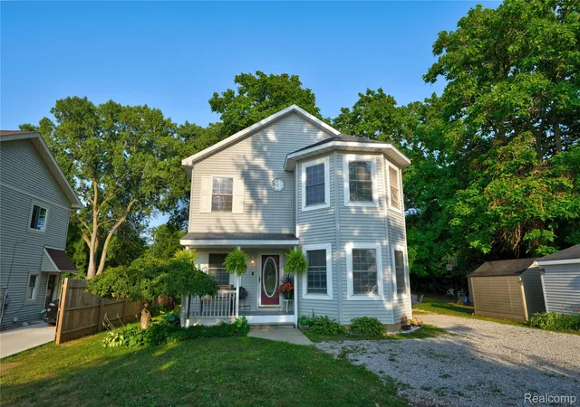 4th image of 5096 N Irish Rd, Davison, MI 48423 | MLS# 20261060205