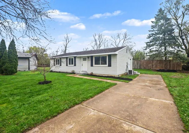 2nd image of 12 Faust Ct, Ann Arbor, MI 48108 | MLS# 65026040019