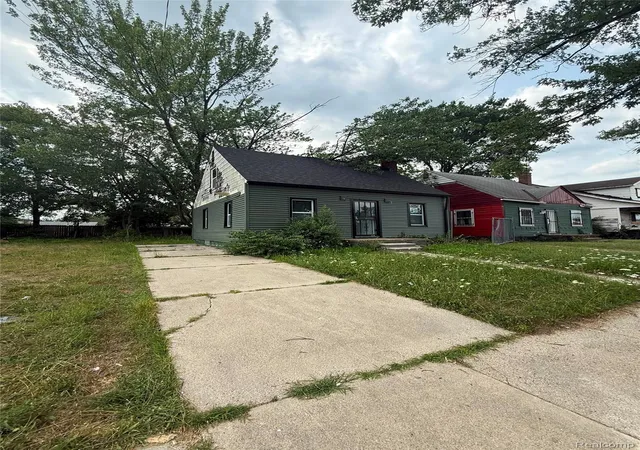 3rd image of 20221 Coventry St, Highland Park, MI 48203 | MLS# 20261060219