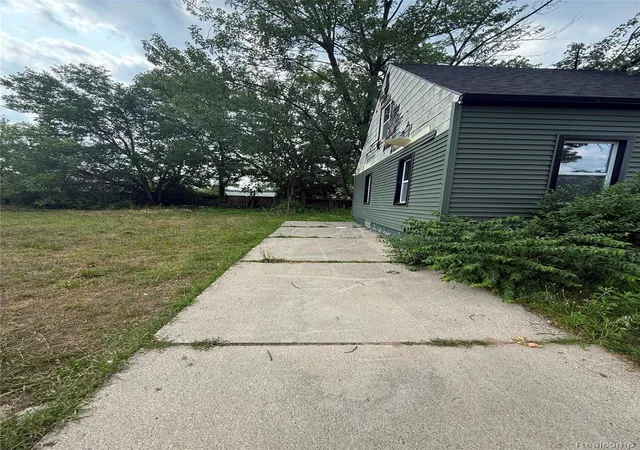 4th image of 20221 Coventry St, Highland Park, MI 48203 | MLS# 20261060219