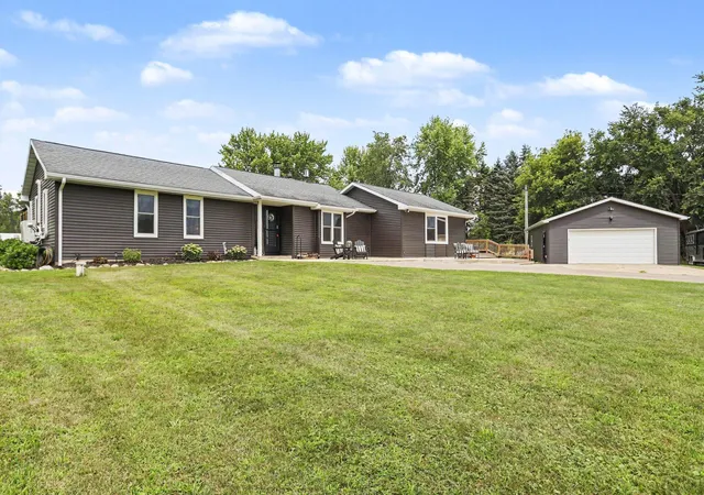 2nd image of 7590 W Wx Ave, Schoolcraft, MI 49087 | MLS# 66026040033