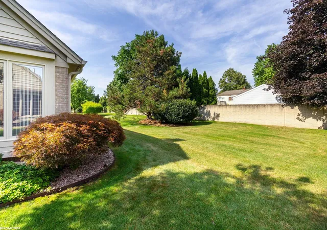 56th image of 42857 Christina Dr, Sterling Heights, MI 48313 | MLS# 58050217025