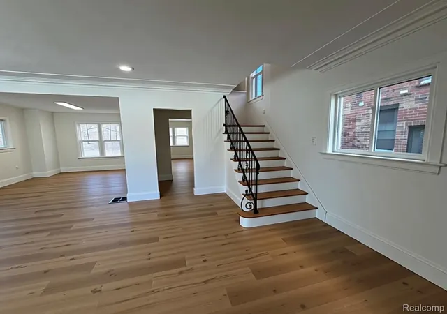 5th image of 17545 Pennington Dr, Detroit, MI 48221 | MLS# 20261060248