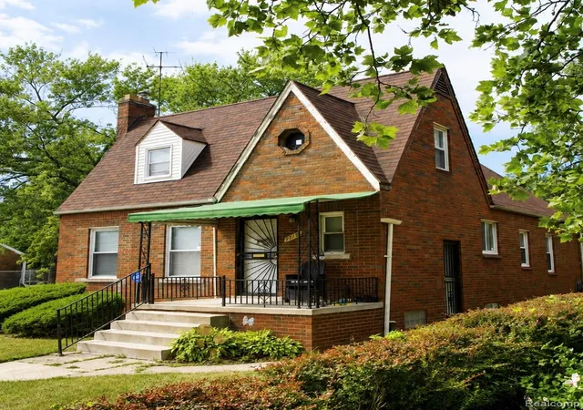 Photo 2 of Single family home for sale at 9713 E Outer Dr, Detroit, MI 48213 | MLS# 20261060250 | Listing updated on 2026-08-02