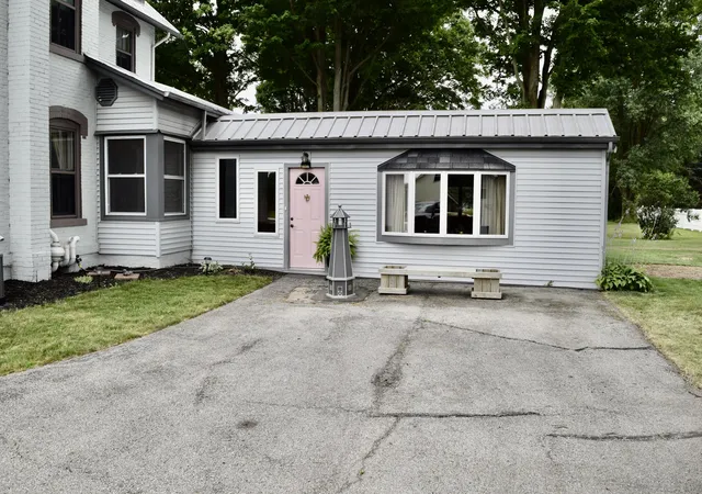 4th image of 231 S Fremont Rd, Coldwater, MI 49036 | MLS# 62026040046