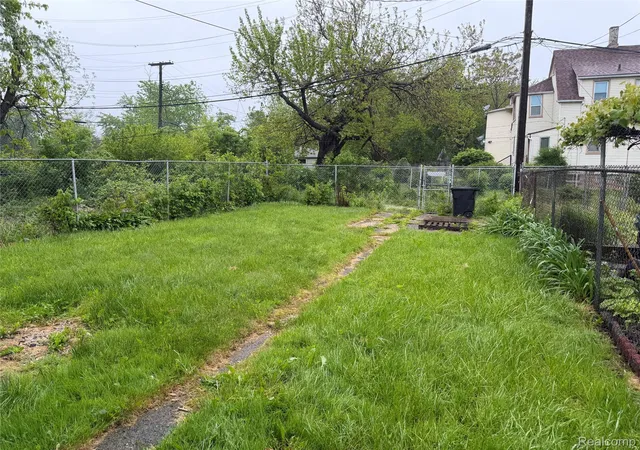 3rd image of 7743 E Canfield St, Detroit, MI 48214 | MLS# 20261060268