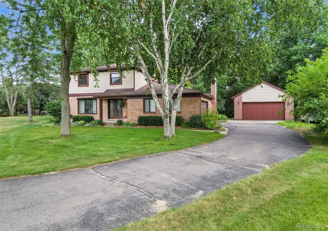 2nd image of 3652 Mount Vernon Ct, Highland, MI 48356 | MLS# 20261060282