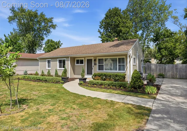 2nd image of 25566 Dunbar St, Southfield, MI 48033 | MLS# 20261060287