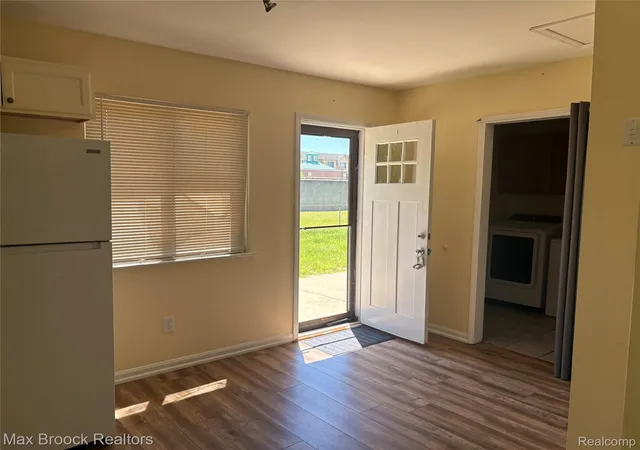Photo 3 of Single family home for sale at 32047 Linderman Ave, Warren, MI 48093 | MLS# 20261060288 | Listing updated on 2026-09-03