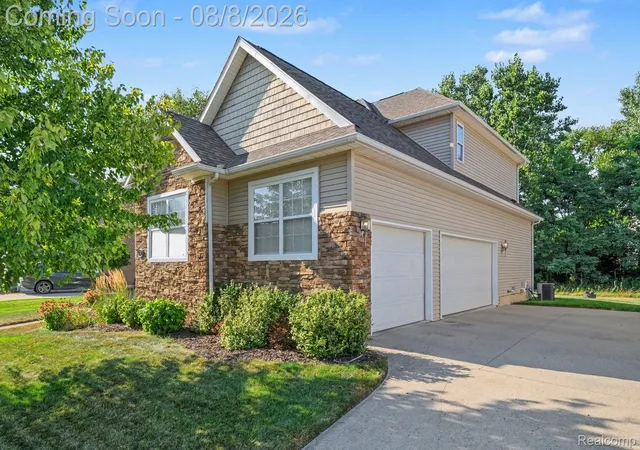 Photo 3 of Single family home for sale at 4141 Oak St, Grand Blanc, MI 48439 | MLS# 20261060303 | Listing updated on 2026-09-16