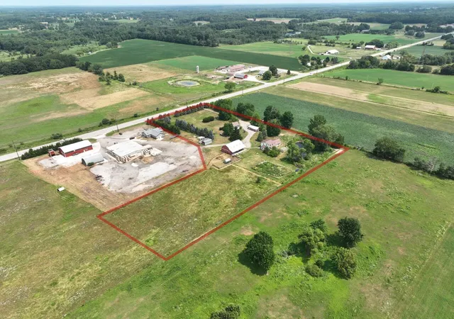 2nd image of 3810 W 72nd St, Newaygo, MI 49337 | MLS# 72026040069