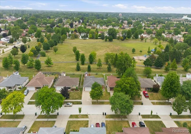 Photo 2 of Single family home for sale at 13605 Ascot Dr, Sterling Heights, MI 48312 | MLS# 20261060325 | Listing updated on 2026-08-04