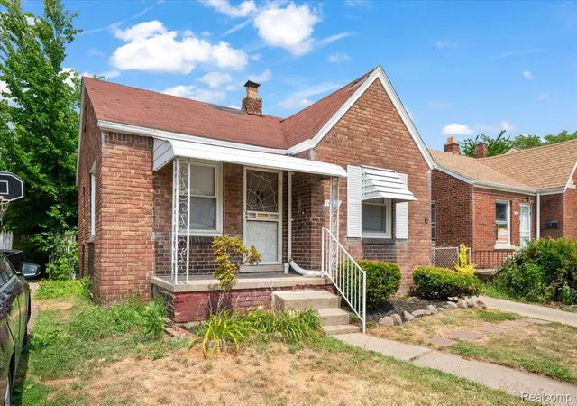 Photo 2 of Single family home for sale at 14981 Flanders St, Detroit, MI 48205 | MLS# 20261060326 | Listing updated on 2026-09-10