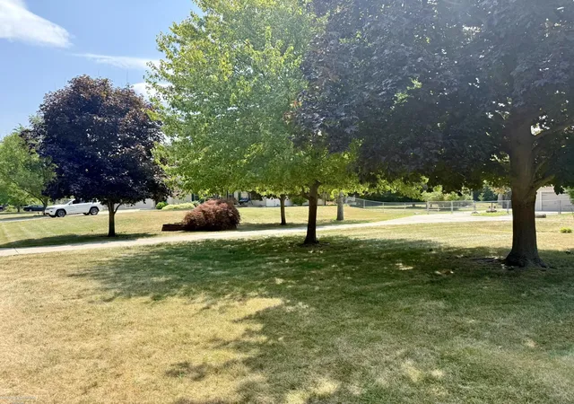 43rd image of 2000 Collins Ave, Shelby Township, MI 48317 | MLS# 58050217055