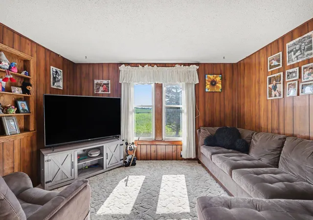 Photo 3 of Single family home for sale at 7114 1 Mile Rd, Lakeview, MI 48850 | MLS# 78080071827 | Listing updated on 2026-09-14