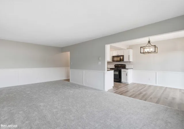 5th image of 8120 24 Mile Rd, Shelby Township, MI 48316