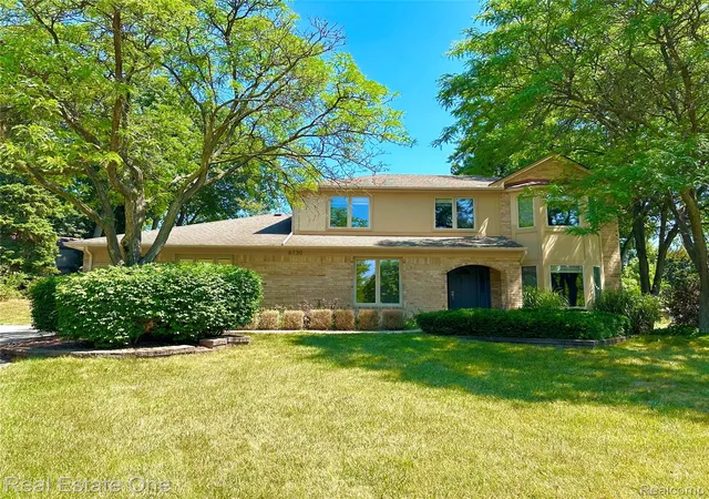 1st image of 6730 Whiting Dr, Troy, MI 48098 | MLS# 20261060350