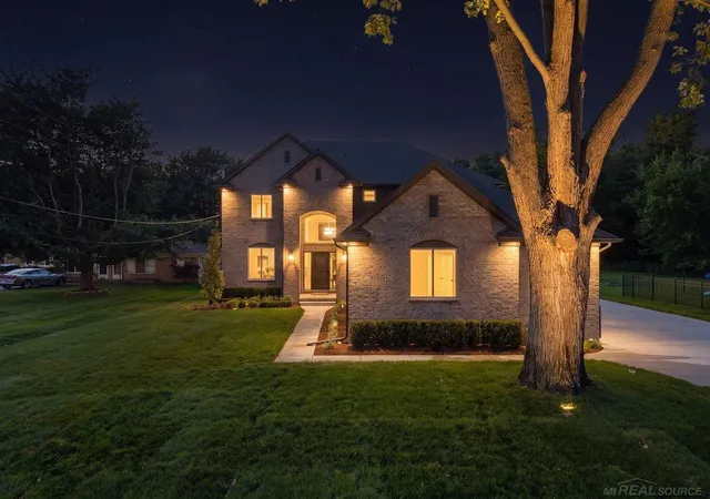 Photo 1 of Sale Pending at 49309 Bayshore Dr, Chesterfield, MI 48047 | MLS# 58050217060 | Listing updated on 2026-09-08