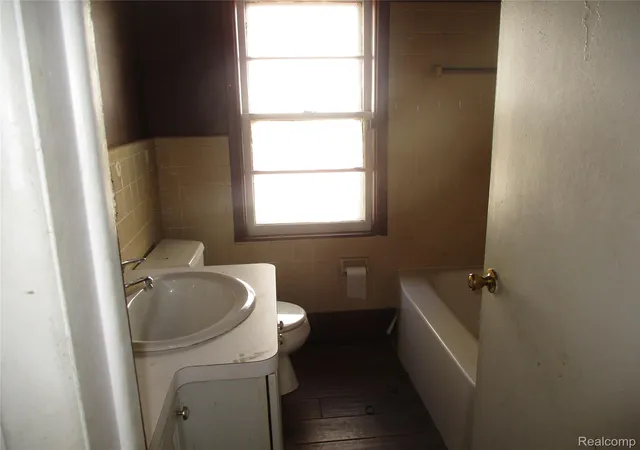 Photo 3 of Single family home for sale at 22434 Madison St, Saint Clair Shores, MI 48081 | MLS# 20261060365 | Listing updated on 2026-08-03