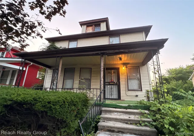 2nd image of 320 Richton St, Highland Park, MI 48203 | MLS# 20261060374