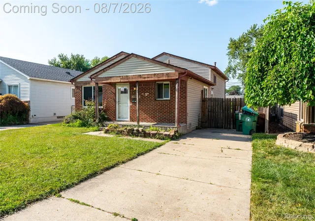 1st image of 28628 Block St, Garden City, MI 48135 | MLS# 20261060378