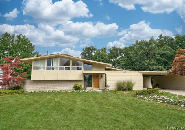 1st image of 6291 Westview Dr, Grand Blanc, MI 48439 | MLS# 20261060379