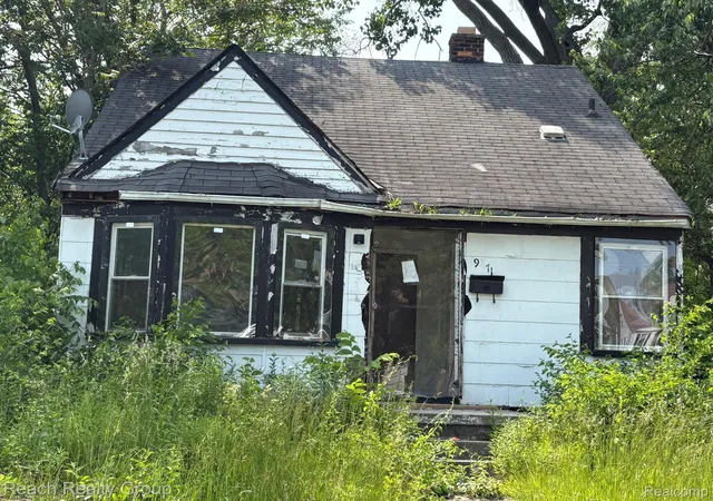 1st image of 19471 Asbury Park, Detroit, MI 48235 | MLS# 20261060381