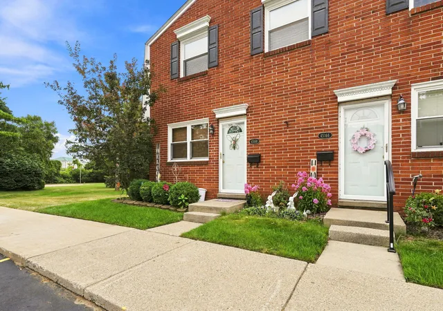 Photo 2 of Single family home for sale at 45168 Kensington St, Utica, MI 48317 | MLS# 81026040095 | Listing updated on 2026-09-16