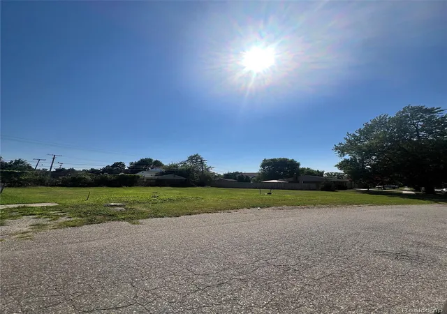 2nd image of 24510 Ramsgate, Clinton Township, MI 48035 | MLS# 20261060398