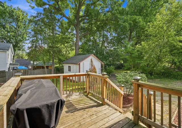 25th image of 309 Page St Ne, Grand Rapids, MI 49505 | MLS# 65026040110