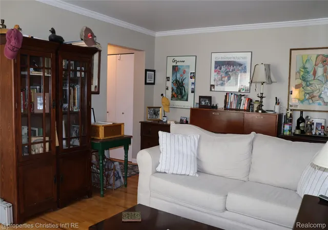 5th image of 4810 Briarwood Ave #F2, Royal Oak, MI 48073 | MLS# 20261060421