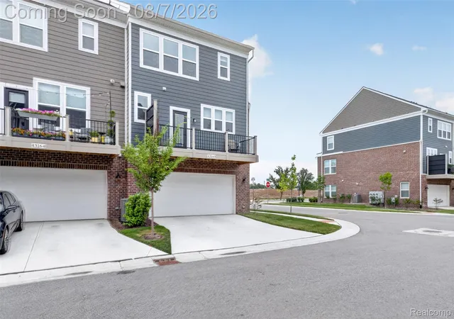 34th image of 43160 Atwood Ave #10, Novi, MI 48375 | MLS# 20261060442