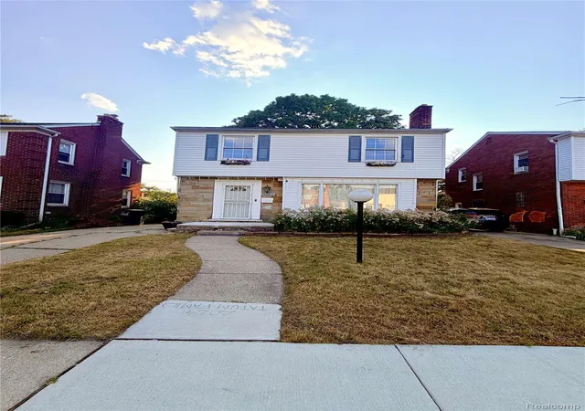 Photo 1 of Single family home for sale at 19745 Ward St, Detroit, MI 48235 | MLS# 20261060443 | Listing updated on 2026-08-21