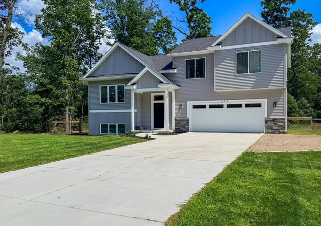 2nd image of 370 Chopin Dr, Muskegon, MI 49442 | MLS# 71026040120