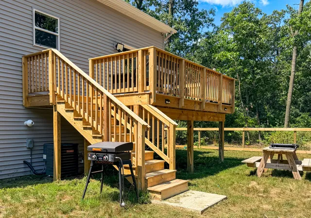 5th image of 370 Chopin Dr, Muskegon, MI 49442 | MLS# 71026040120