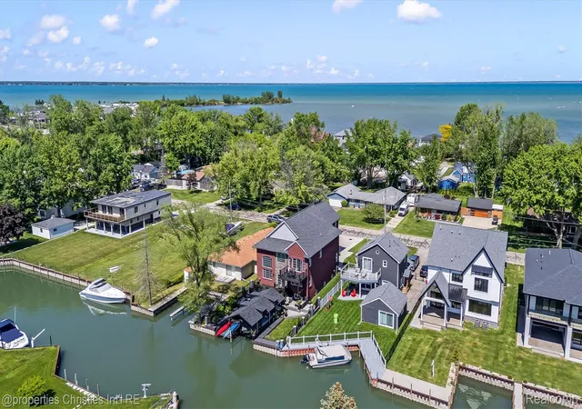 Photo 4 of Single family home for sale at 41245 Belvidere St, Harrison Township, MI 48045 | MLS# 20261060454 | Listing updated on 2026-09-15