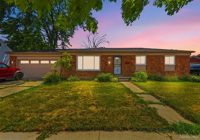 Photo 1 of Single family home for sale at 21508 Lanse St, Saint Clair Shores, MI 48081 | MLS# 20261060456 | Listing updated on 2026-09-28
