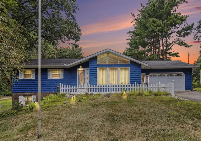 Photo 1 of Single family home for sale at 8374 W Q Ave, Mattawan, MI 49071 | MLS# 66026040126 | Listing updated on 2026-08-25