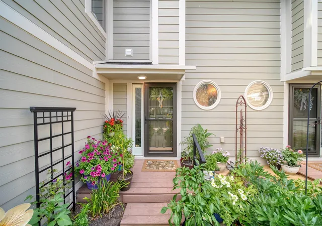 5th image of 288 Whitlock St St, Saline, MI 48176 | MLS# 56050217095