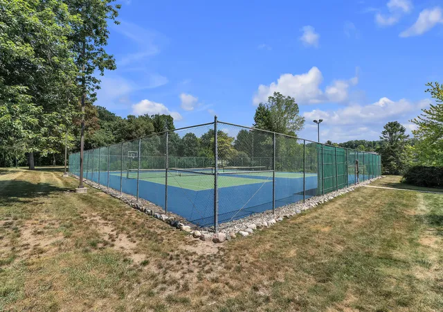 40th image of 753 Peninsula Ct #305, Ann Arbor, MI 48105 | MLS# 81026040133