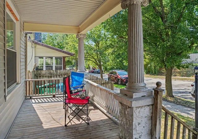 2nd image of 824 Franklin St, Kalamazoo, MI 49001 | MLS# 61050217104