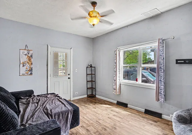 Photo 3 of Single family home for sale at 519 Rose Ave, Big Rapids, MI 49307 | MLS# 66026040135 | Listing updated on 2026-09-15