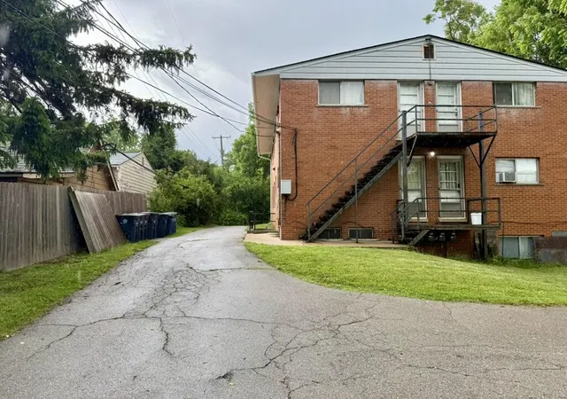 14th image of 2053 Abbott Ave, Ann Arbor, MI 48103 | MLS# 81026040134