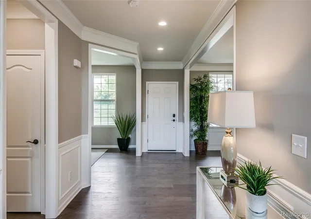 Photo 3 of Single family home for sale at 6272 Marsh Rd, Pittsfield Charter Township Washtenaw, MI 48197 | MLS# 20261060484 | Listing updated on 2026-08-04