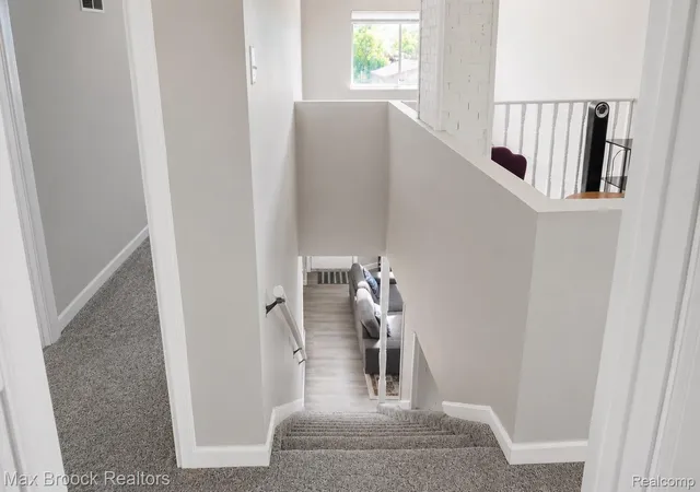 Photo 3 of Single family home for sale at 20009 Indiana St, Detroit, MI 48221 | MLS# 20261060499 | Listing updated on 2026-08-26