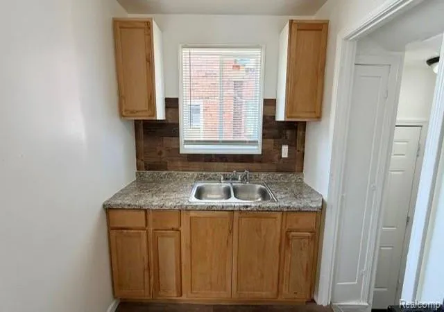 5th image of 20440 Gallagher St, Detroit, MI 48234 | MLS# 20261060523