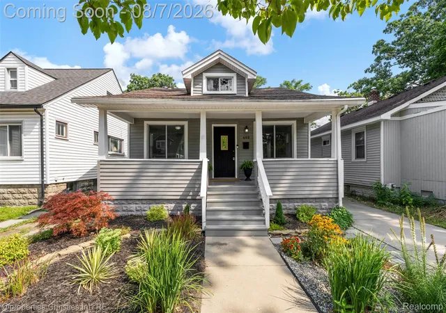 2nd image of 460 W Chesterfield St, Ferndale, MI 48220 | MLS# 20261060524